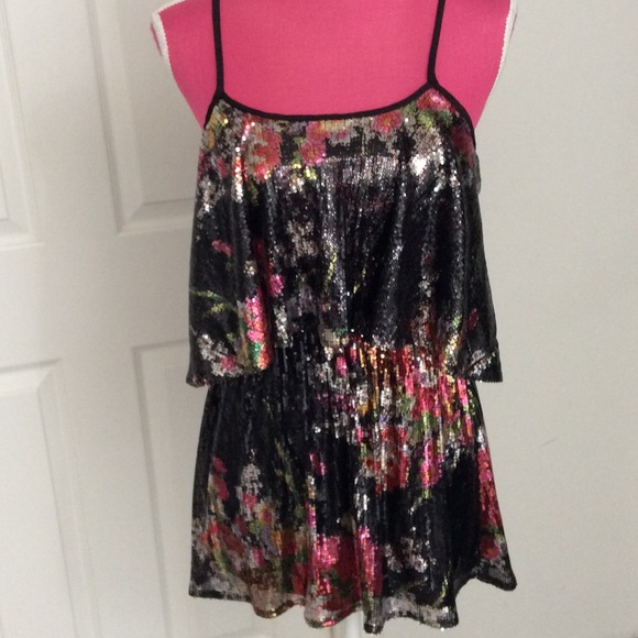 Lovers + Friends Dresses & Skirts - Brand new Lovers + Friends sequined dress/tunic